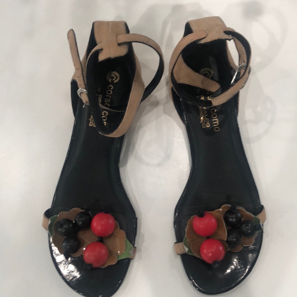 Women’s Sandals